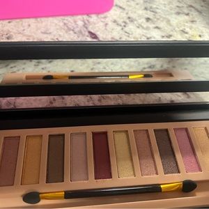 XSOLDNakeds 12 color palette eyeshadow